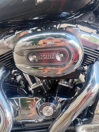HARLEY-DAVIDSON SPORTSTER 1200 XL CUSTOM 